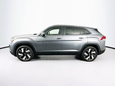 Used 2025 Volkswagen Atlas Cross Sport SE image 4