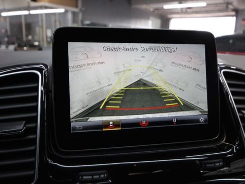 Used 2019 Mercedes-Benz GLE 400 4MATIC image 23