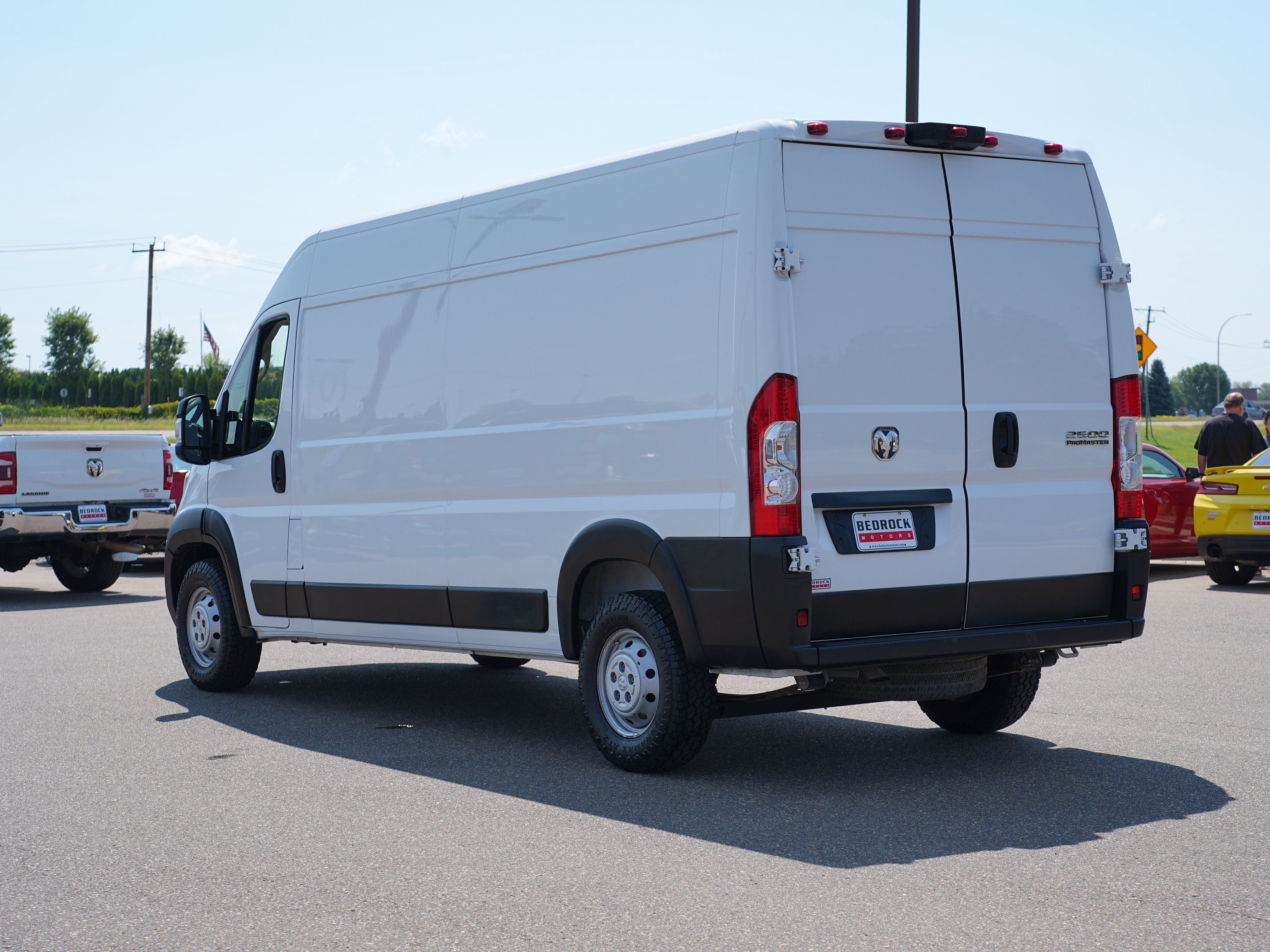 Used 2023 RAM ProMaster 2500 FWD image 5