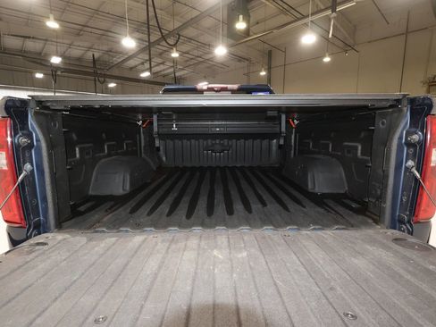 Certified 2020 Chevrolet Silverado 1500 LTZ w/ Technology Package image 27