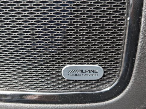 New 2025 Jeep Compass Latitude w/ Sun & Sound Group image 15