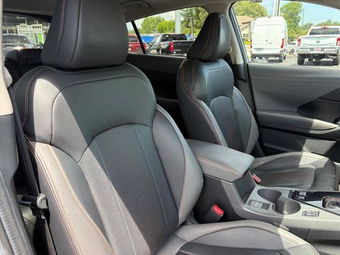 Used 2024 Subaru Crosstrek 2.5i Limited AWD/4WD image 6