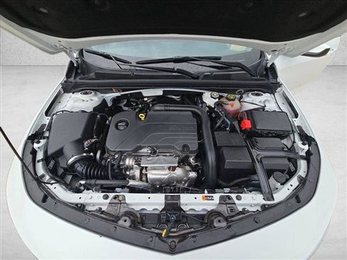 Used 2024 Chevrolet Malibu LT FWD image 20