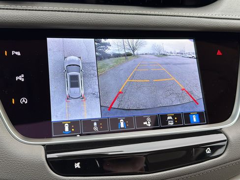 New 2026 Cadillac XT5 Premium Luxury w/ Driver Assist Package image 21