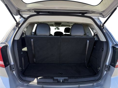 Used 2018 Dodge Journey Crossroad w/ Popular Equipment Group FWD image 17