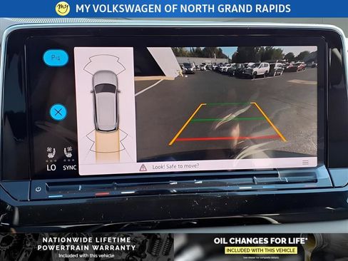 New 2026 Volkswagen Atlas SE image 21