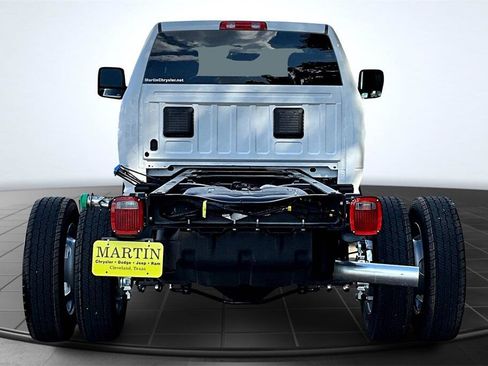 New 2026 RAM 5500 Tradesman w/ Chrome Appearance Group image 4