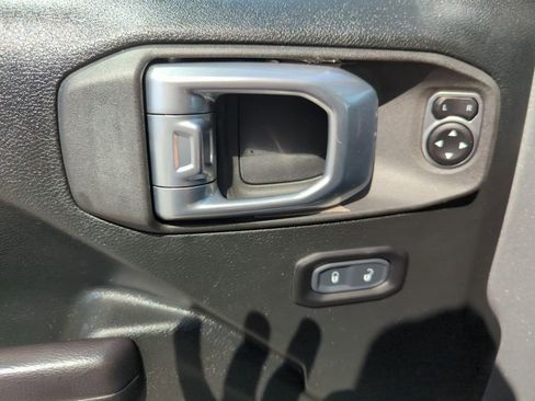 Used 2021 Jeep Wrangler Unlimited Sport w/ Sun And Sound Package AWD/4WD image 35