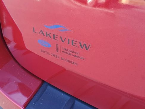 Used 2024 Ford Explorer ST w/ Equipment Group 401A image 29