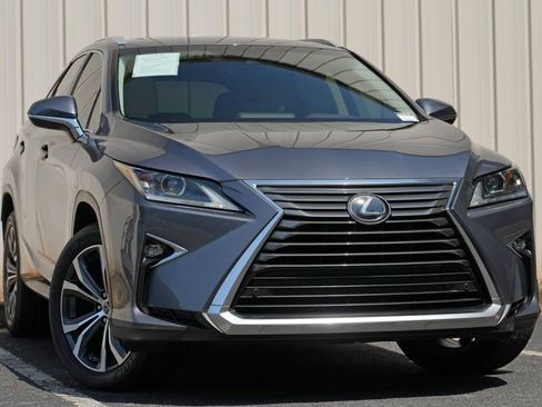Used 2019 Lexus RX 350 FWD w/ Premium Package image 2