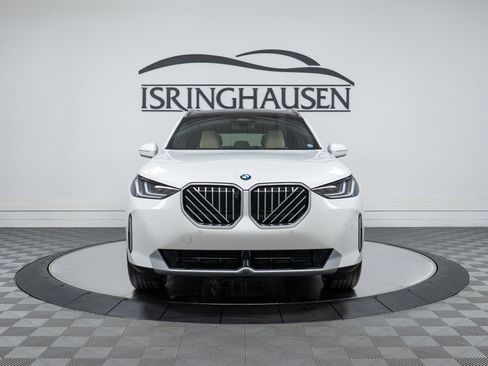 New 2026 BMW X3 xDrive30 w/ Premium Package AWD/4WD image 2