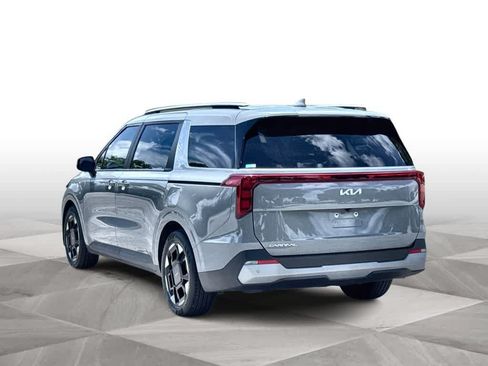 Certified 2025 Kia Carnival EX FWD image 6