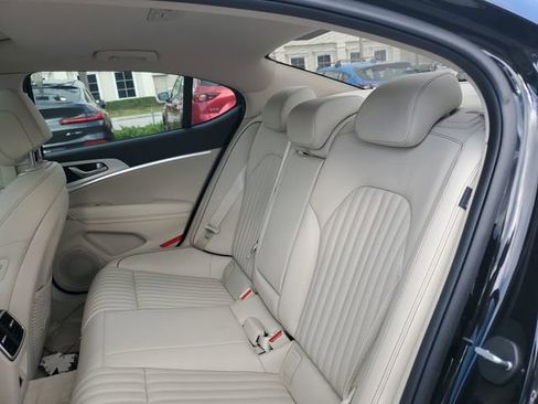 Certified 2026 Genesis G70 2.5T Prestige RWD image 27