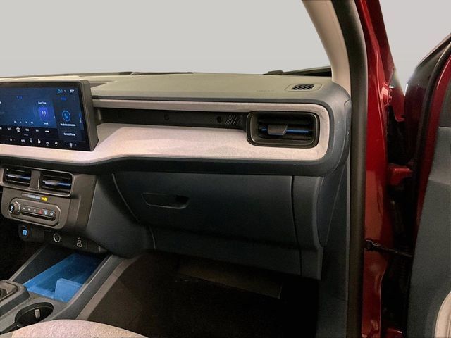 Used 2025 Ford Maverick XLT w/ Equipment Group 301A AWD/4WD image 15