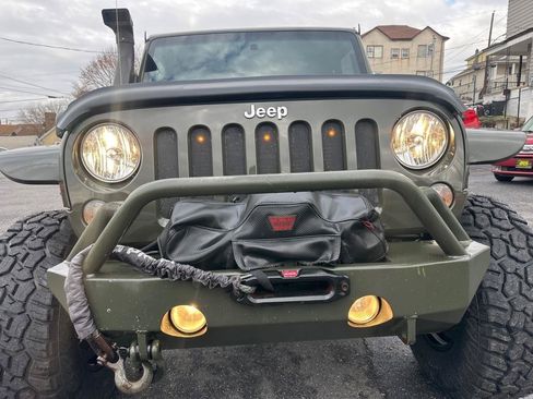 Used 2015 Jeep Wrangler Sport w/ Quick Order Package 24S AWD/4WD image 27