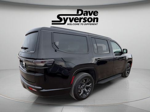New 2026 Jeep Grand Wagoneer Limited AWD/4WD image 5