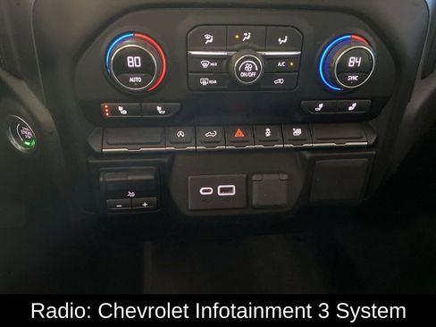 Used 2021 Chevrolet Silverado 1500 RST w/ Redline Edition AWD/4WD image 7