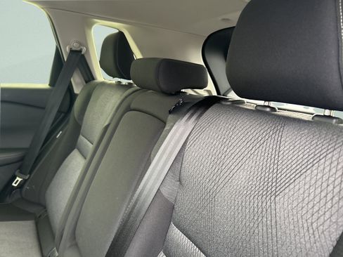 Used 2024 Nissan Rogue SV image 26