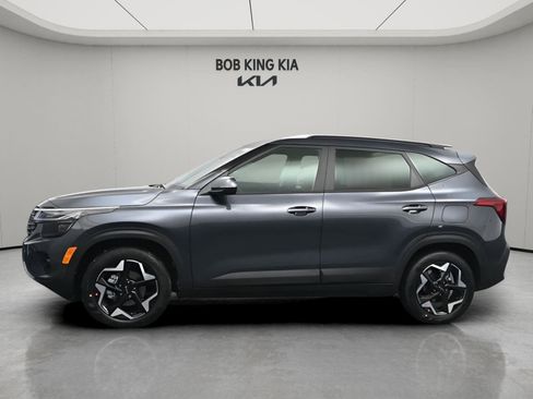 New 2026 Kia Seltos S FWD image 3