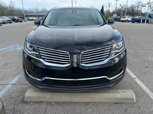 Used 2016 Lincoln MKX Reserve w/ Driver Assistance Package image 2