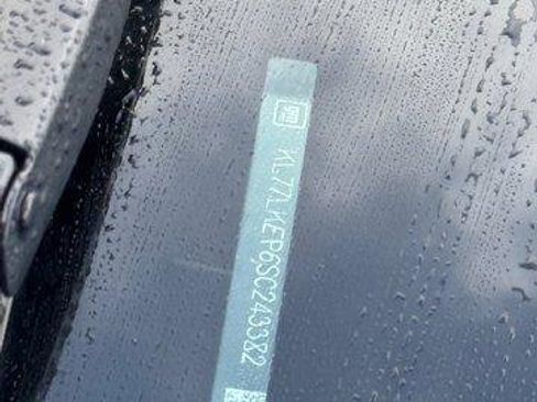 Used 2025 Chevrolet Trax ACTIV w/ Driver Confidence Package image 12