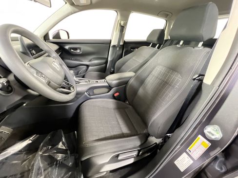 Used 2023 Honda HR-V LX image 19
