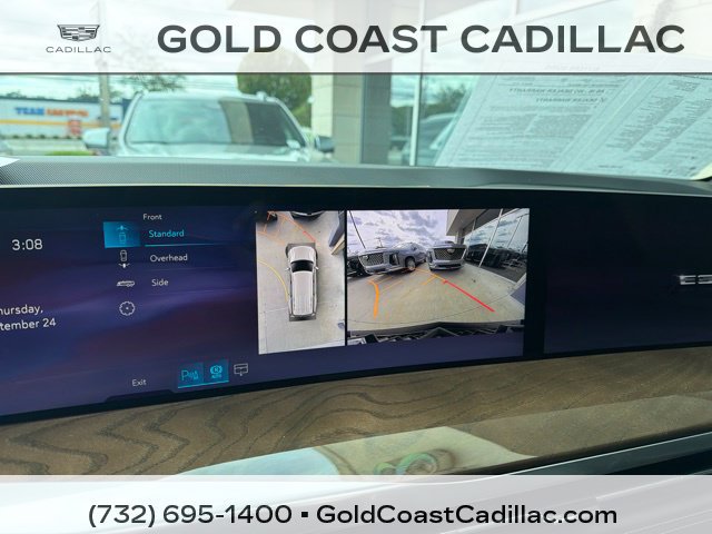 Certified 2026 Cadillac Escalade Platinum Sport AWD/4WD image 29