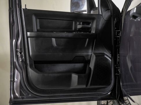 Used 2024 RAM 2500 Tradesman w/ Towing Technology Group image 33