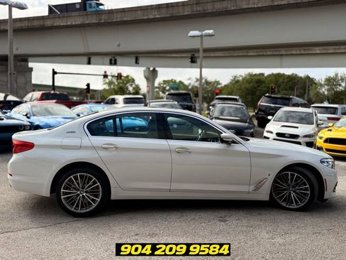 Used 2018 BMW 530e RWD image 7