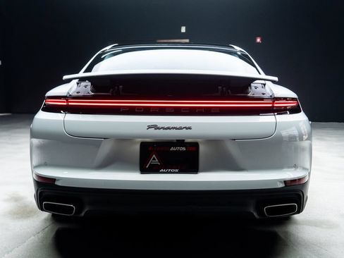 Used 2025 Porsche Panamera w/ Premium Package RWD image 15