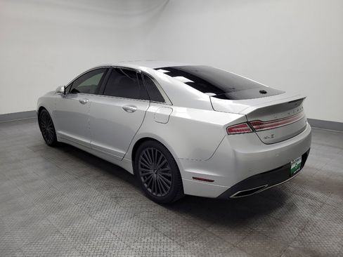 Used 2018 Lincoln MKZ Reserve image 3