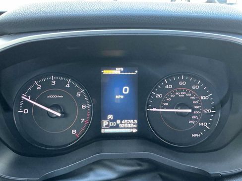 Used 2021 Subaru Crosstrek 2.0i Premium AWD/4WD image 16