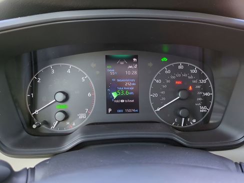 Used 2025 Toyota Corolla LE image 24