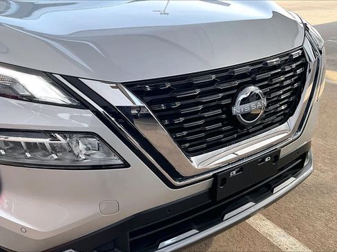 Certified 2023 Nissan Rogue SL w/ SL Premium Package image 27