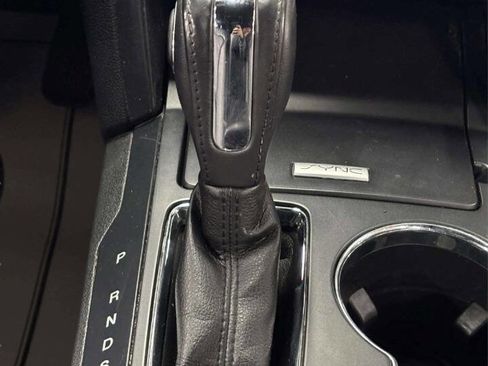 Used 2018 Ford Explorer XLT w/ Equipment Group 202A image 33