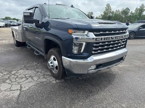 Used 2021 Chevrolet Silverado 3500 LTZ AWD/4WD image 4