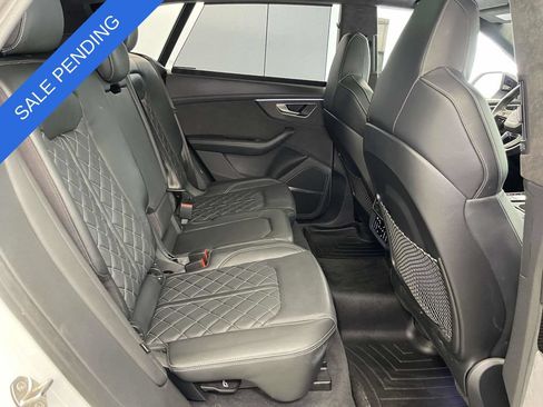 Used 2021 Audi SQ8 Prestige AWD/4WD image 18