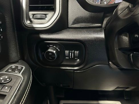 Used 2024 RAM 2500 Laramie image 18