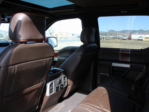 Used 2017 Ford F150 King Ranch w/ Equipment Group 601A Luxury AWD/4WD image 16