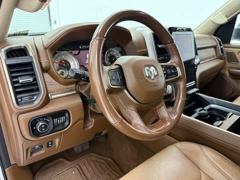 Used 2020 RAM 1500 Limited image 9