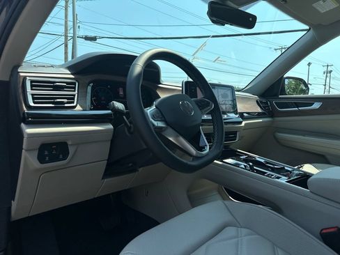 New 2026 Volkswagen Atlas SE AWD/4WD image 11