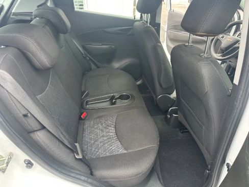 Used 2020 Chevrolet Spark LT image 32