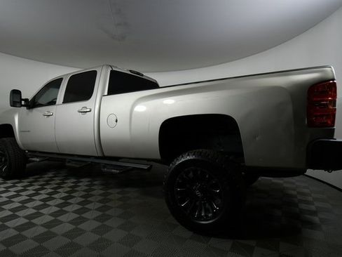 Used 2009 Chevrolet Silverado 3500 LTZ w/ LTZ Plus Package image 15