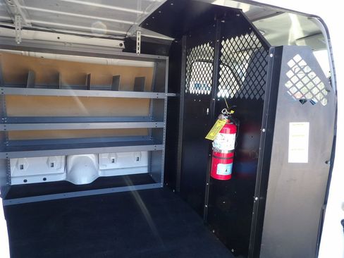 Used 2014 Ford E-150 and Econoline 150 image 24