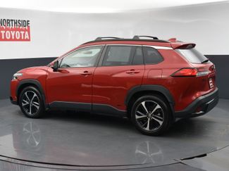 Used 2023 Toyota Corolla Cross XSE w/ Convenience Package video 2