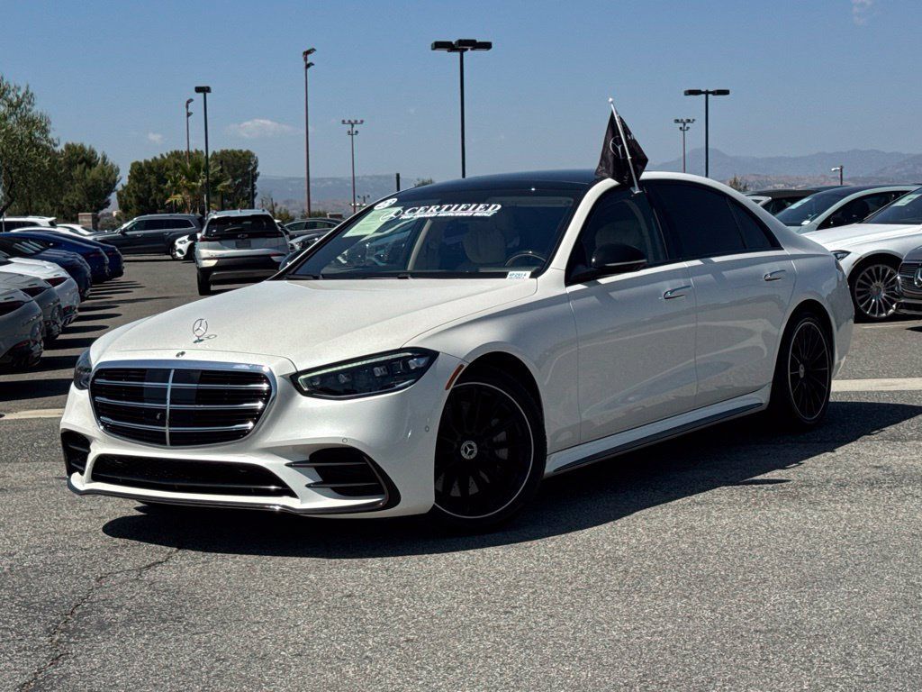 Certified 2023 Mercedes-Benz S 500 4MATIC image 2