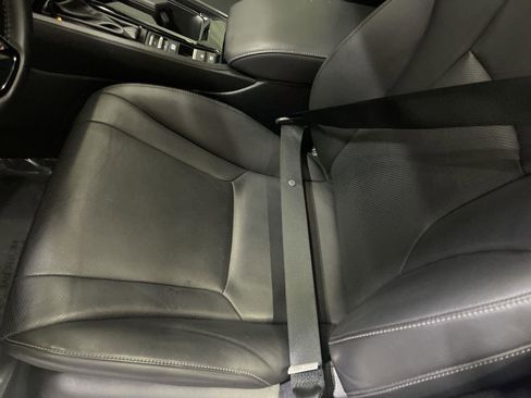 Used 2024 Honda Accord Sport image 11