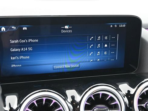 Used 2025 Mercedes-Benz GLA 250 image 24