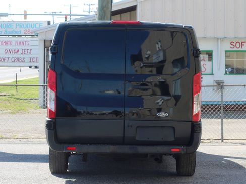 Used 2017 Ford Transit 150 130 Low Roof w/ Exterior Upgrade Package RWD image 7