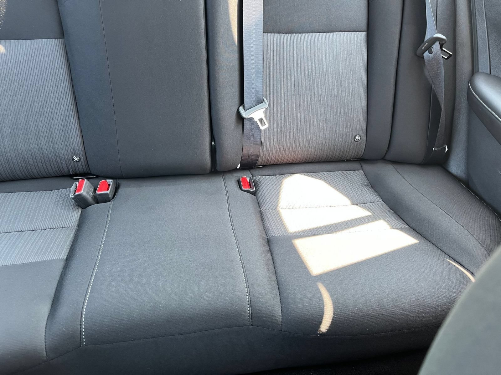 Used 2025 Nissan Sentra SV FWD image 36
